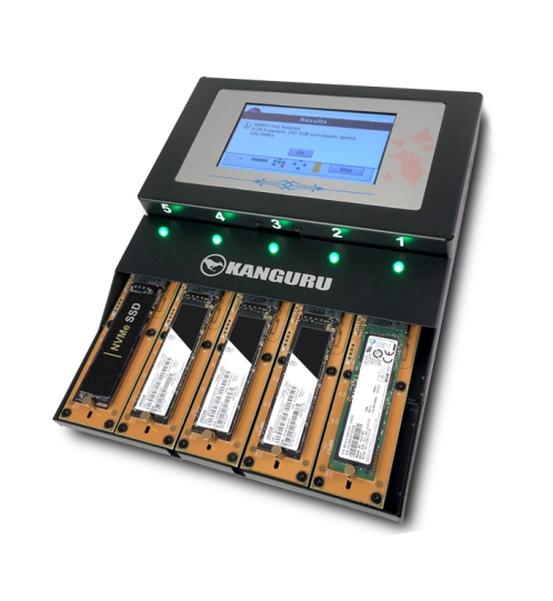 Kopierstation für NVMe-Laufwerke
