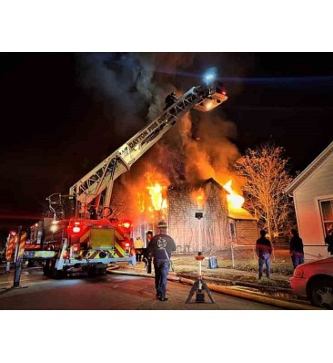 Akku-Lichtmast 3,1 m, 14.000 lm