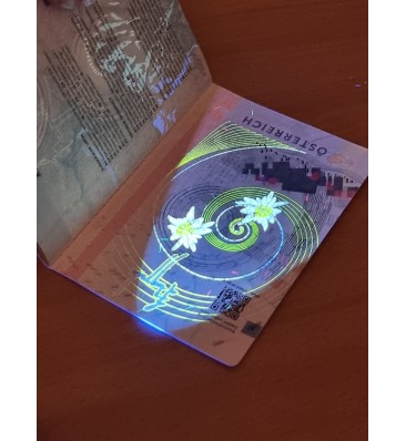 Homogenes UV-Lichtfeld, neuer österreichischer Reisepass